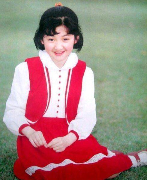 《城南旧事》小英子和疯女人:一个在日本开公司,一