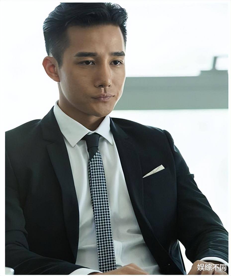 凭借《小舍得》大火,原来真实身份更厉害,难怪演技那么好_章涛_表演