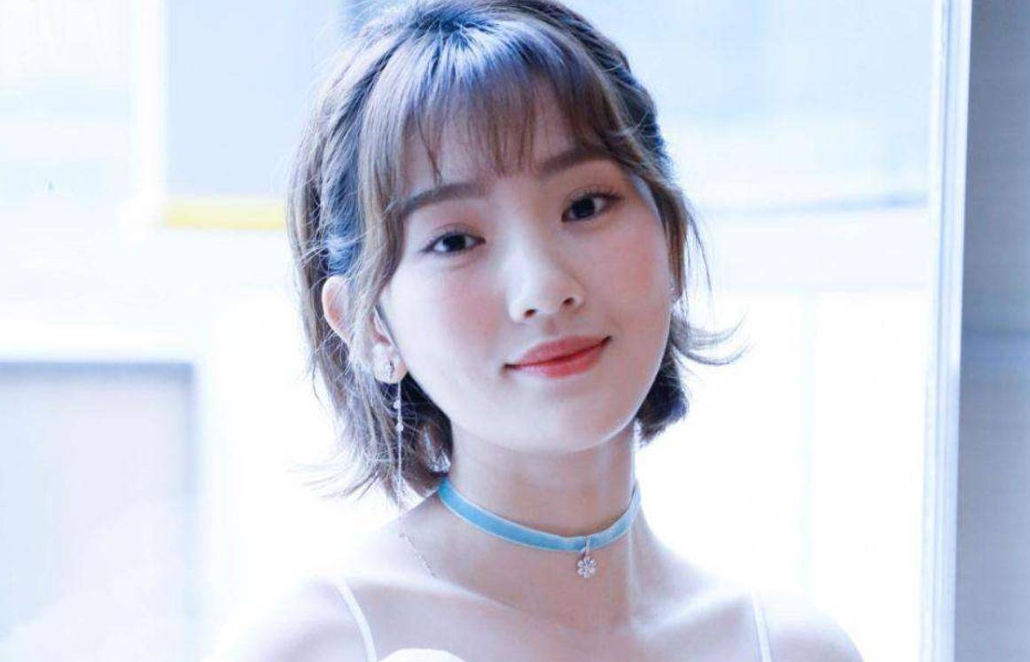 而男主我们更加熟悉了,就是曾经和吴倩一起扮演兄妹的赵志伟.