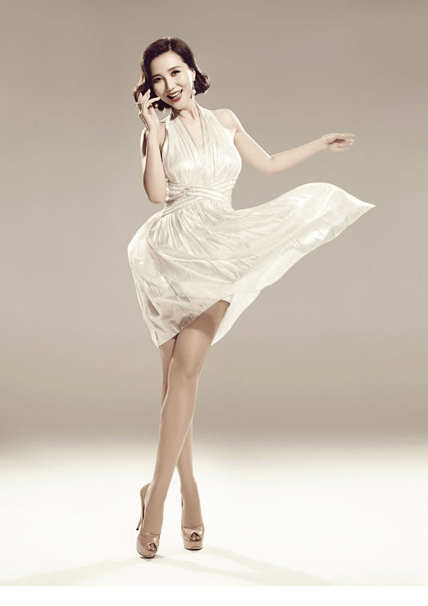 性感女神阿朵,由内而外散发魅力的女人!性格豪爽,身材火辣!