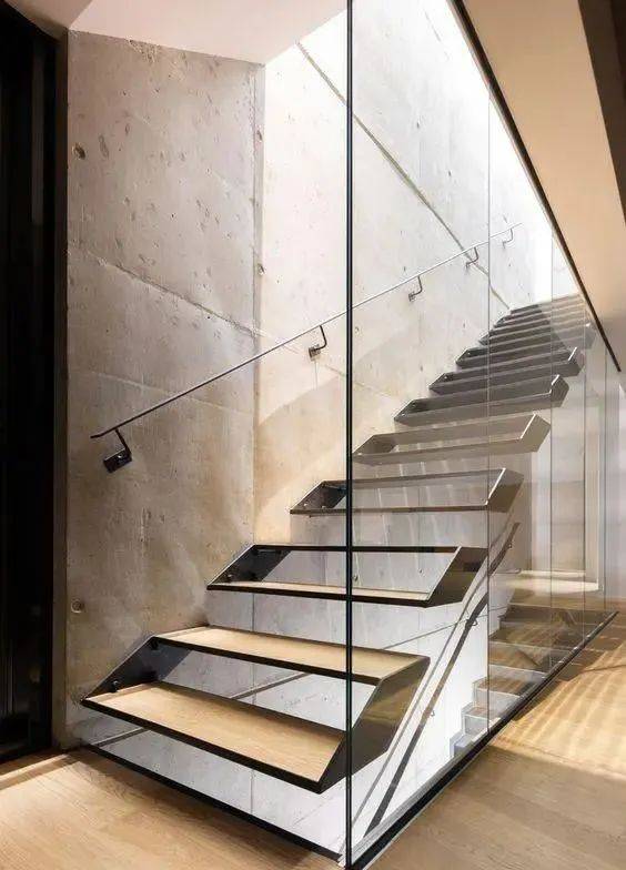 看多了规规矩矩的楼梯,没想到还有这8种特殊样式,让人眼前一亮_造型