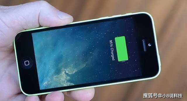 如何让iPhone电量更持久，6个设置让你延长你的手机电池寿命 