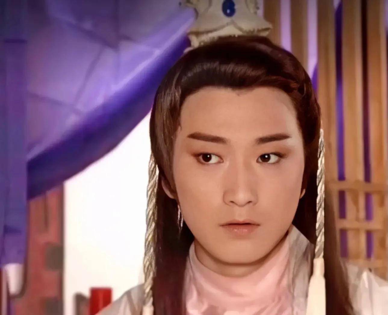 《乱世桃花》播出22年,主角成路人,配角吴京成一线,有人已离世_吴孟达