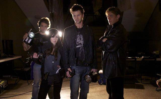 《墓地邂逅》:你敢说《昆池岩》没有借鉴这部影片?_电影_地方_情节