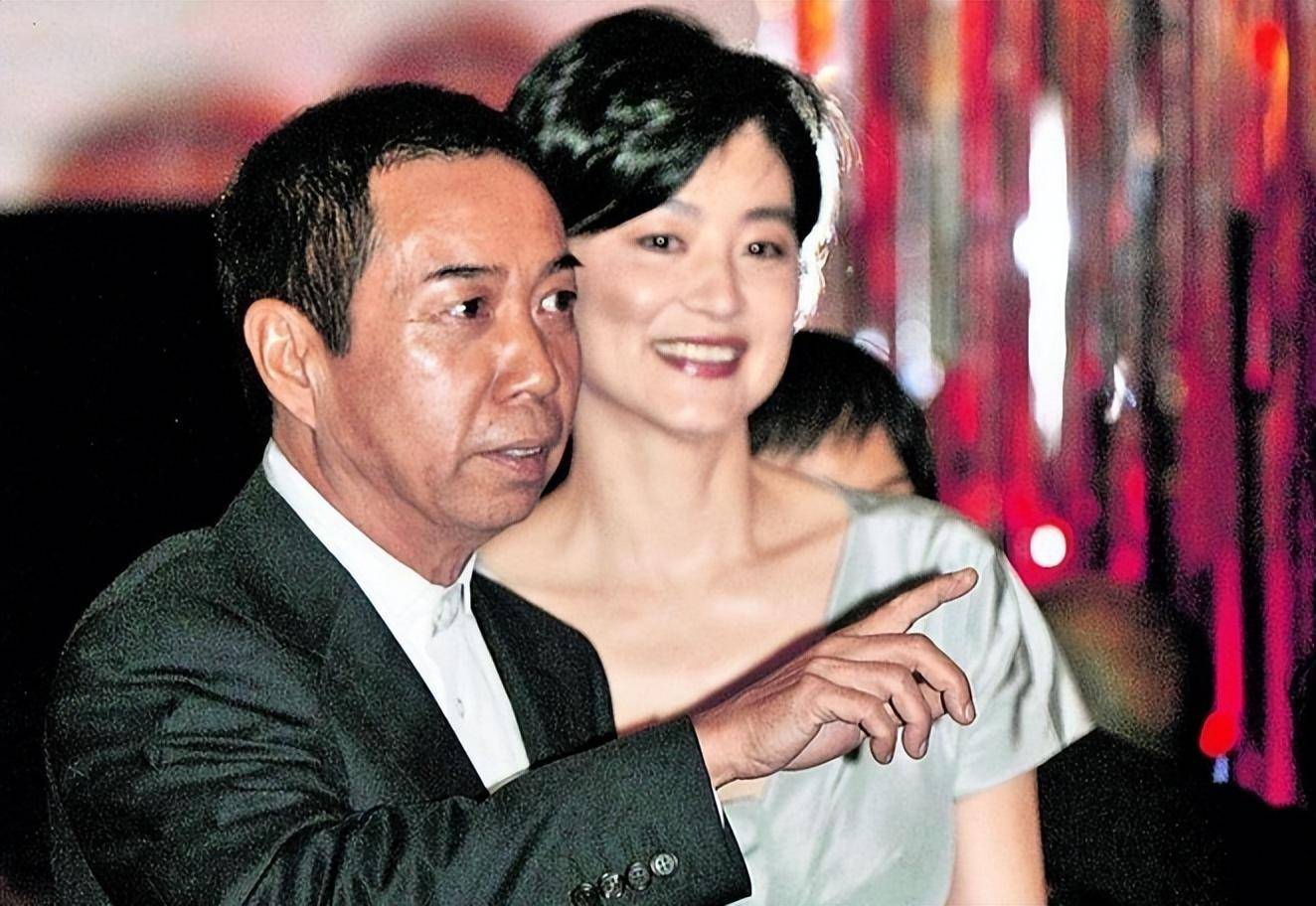 再看林青霞的婚姻,才明白她当年为何离开秦汉嫁给邢李原_邵乔茵_情感