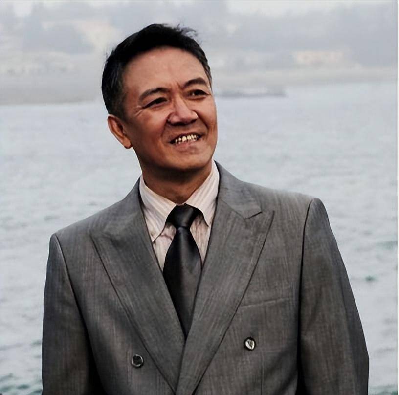 出名就分手，李幼斌曾在爱情与事业之间抉择，现在婚姻成为传奇_张瑞琪_史兰芽_恋情