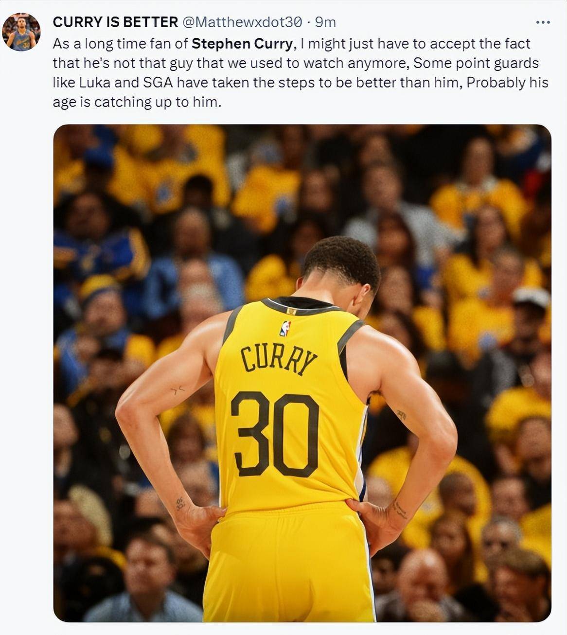 库里失望捂脸引发热议:三分命中率已经不如35岁非联盟控卫勒布朗了