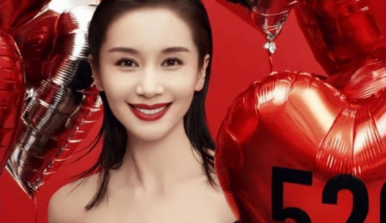 重要的是,王子文竟然能在事业发展的黄金时期,将这个孩子生下来,或许
