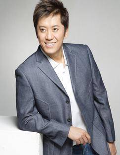 電視舞臺一曲成名,卻因被搶劫前途盡毀,如今51歲的毛寧有些淒涼_範