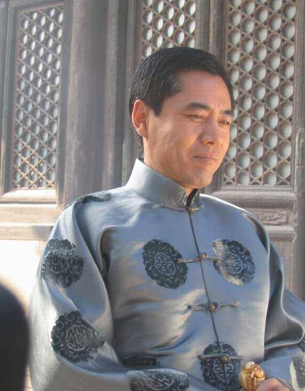 《老酒馆》戏罢散场,大宅门里的陈宝国才是真正的陈宝国_白景琦_观众