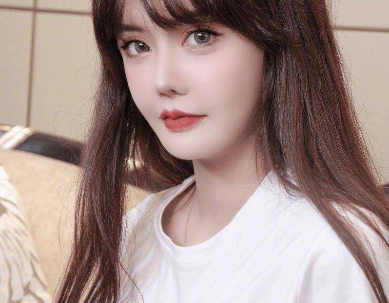 原创《变形计》主人翁大变样,当年化浓妆的杨馥宇,如今成理想女友