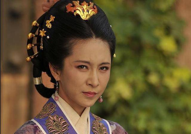 卢俊义妻子为何红杏出墙,暴露女人三个需求,和金钱相貌无关_生活_女子