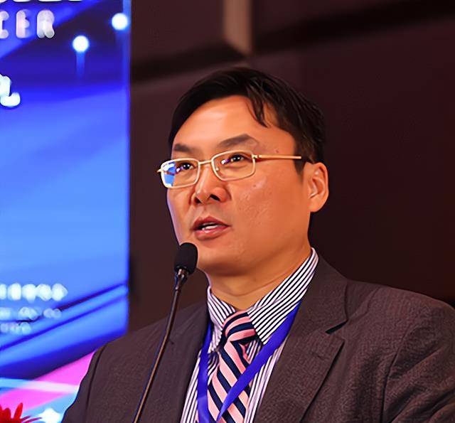 王振华_女童_鲍毓明