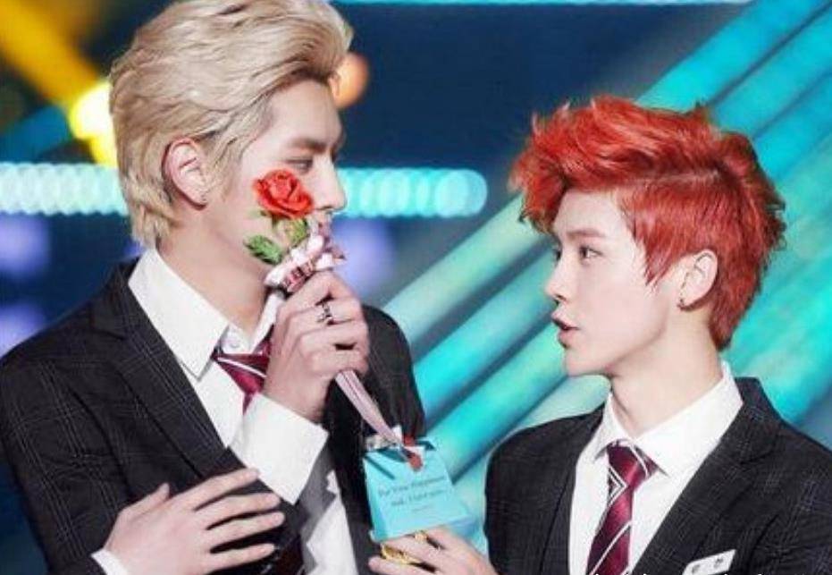 鹿晗在线成吃播,一句"老吴"见真章!_吴亦凡_薇娅_直播间