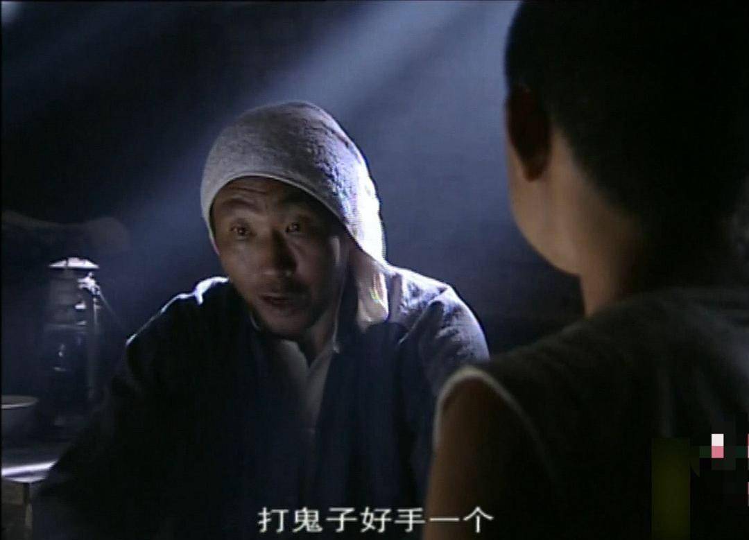 不论是小兵张嘎里刚毅稳重的"老钟叔",又抑或是玉观音中为缉毒女警