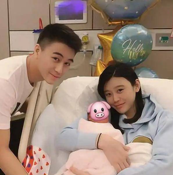 香港顶级医院花20万生产,和奚梦瑶郭晶晶同一家_网友_蒋凡_花花