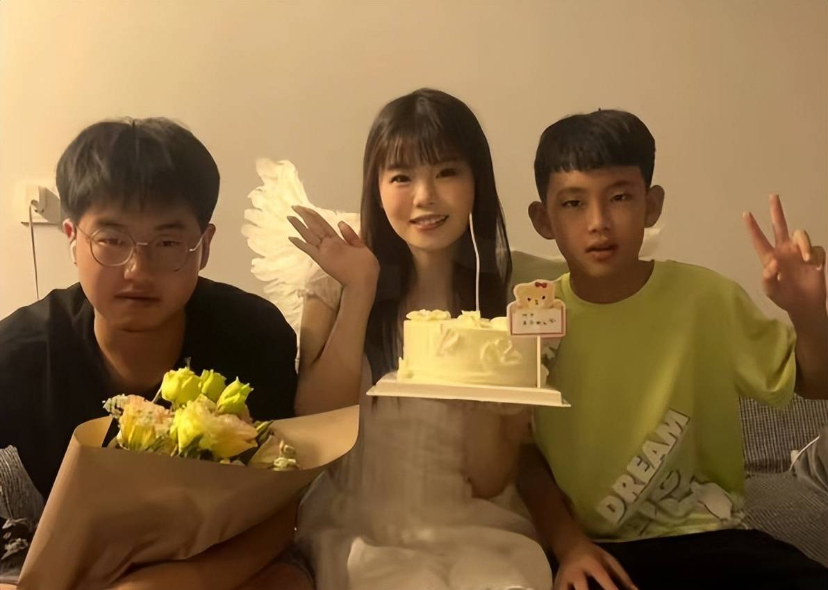 孙卓亲姐谈恋爱,网友比家长着急:孙海洋你女儿被"大鹅"拐走了