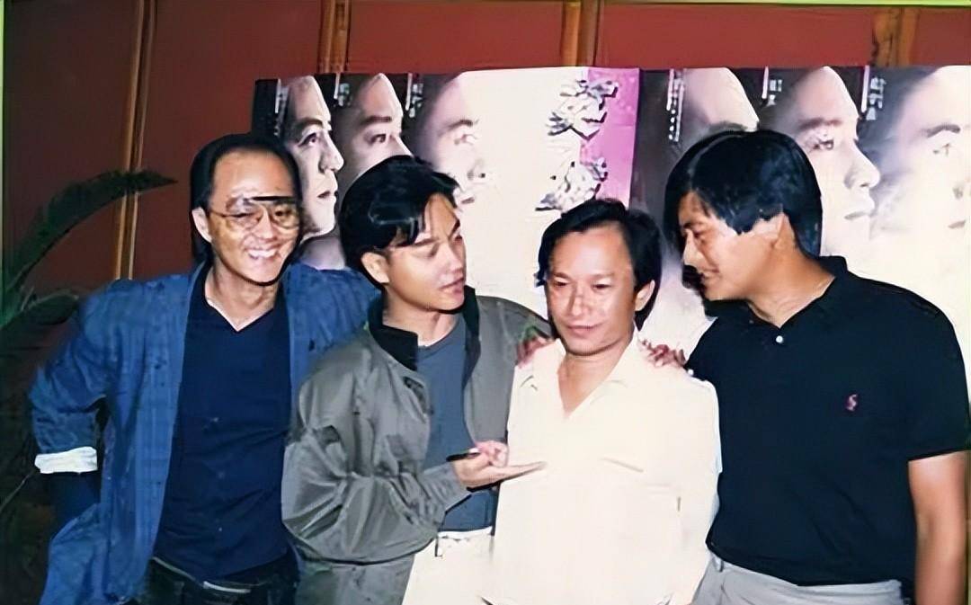 1986年导演徐克成立了自己的工作室,而曾经拉过徐克一把的吴宇森,此时