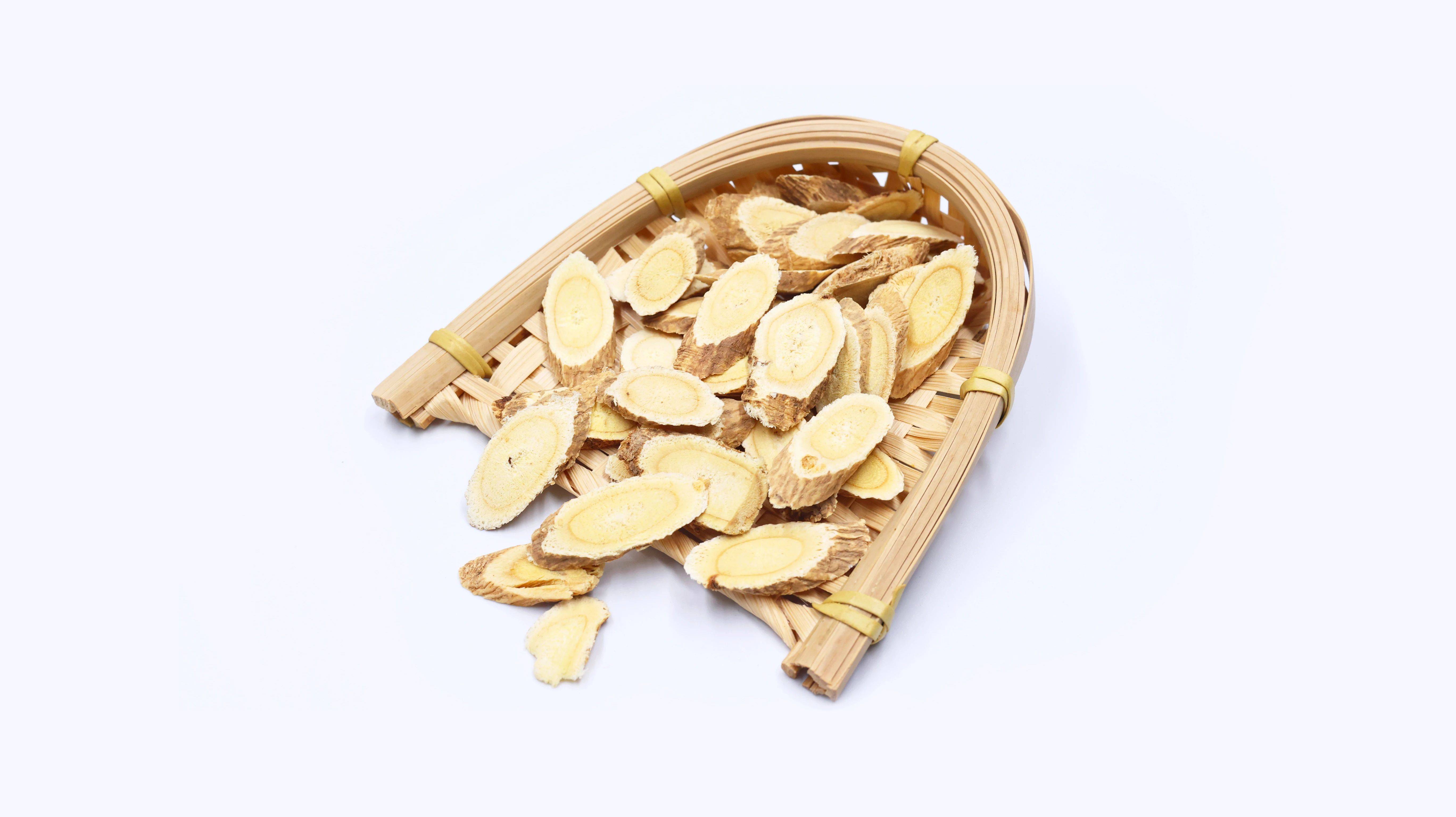 气血足不足,就看这2处!巧妙运用4味中药泡水喝,就可调理气血