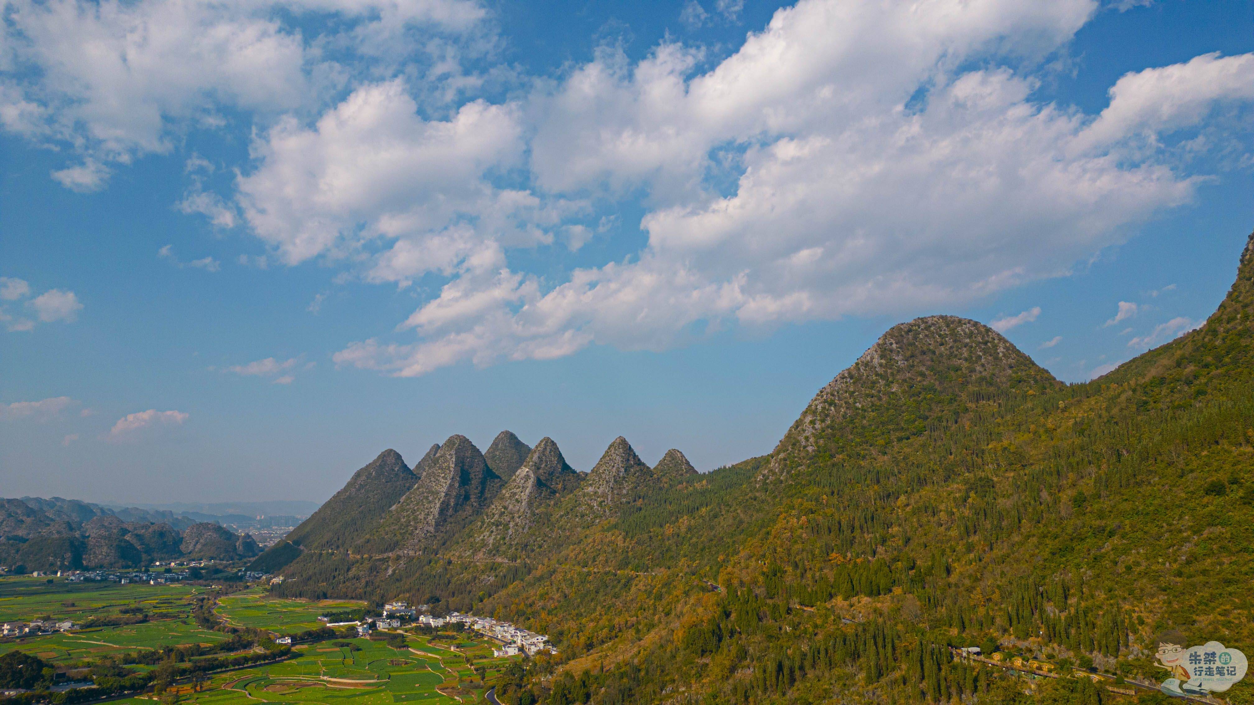 喀斯特地貌峰丛和峰林图片