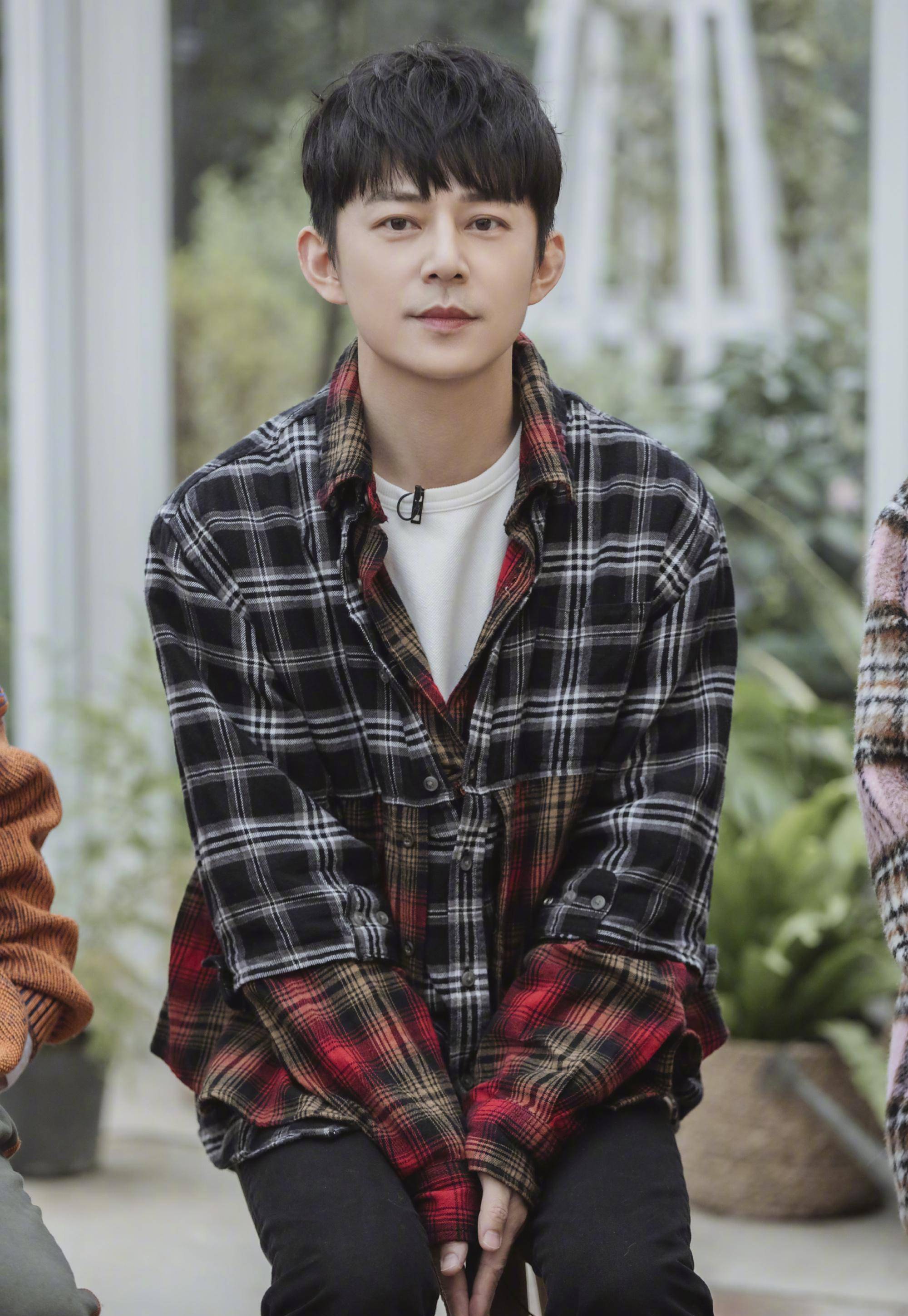 不是何炅,杨幂,而是隐藏多年的他_陈赫_明星_视频