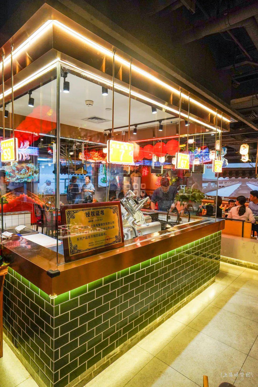 29折走我们去故宫屋顶吃烤鸭去