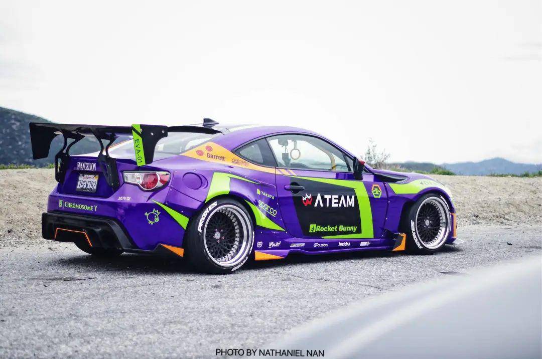 北美车主自己开店打造eva初号机竞技宽体86