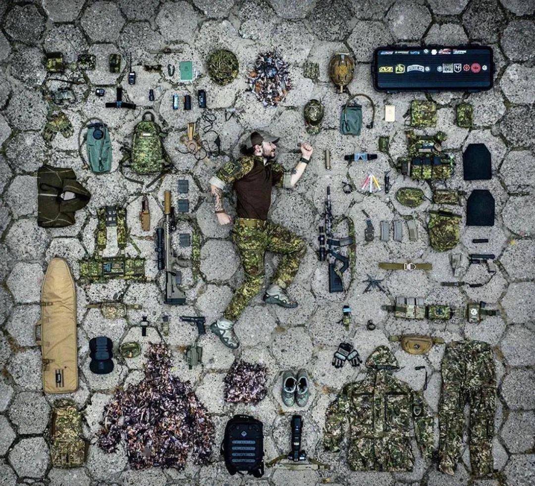 【军潮范儿】看看海外军迷的战术穿搭