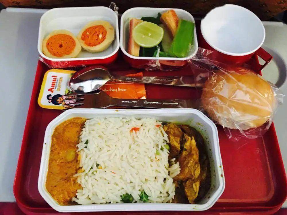 揭秘云端上的无国界美食让你的味蕾爱上飞行