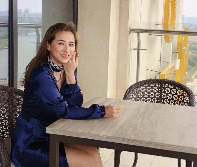 落选港姐因大尺度照片掌掴亲生儿子 网友大呼当初就别这么做_麦家琪