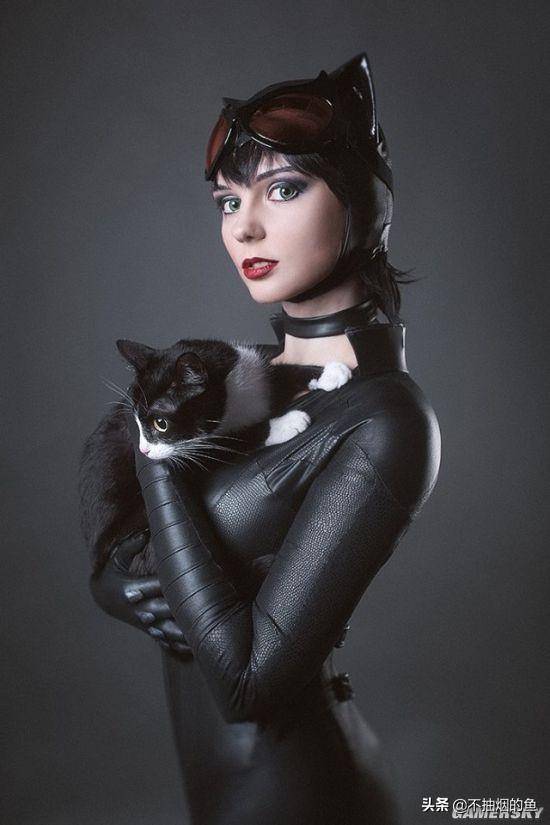 邪恶小皮鞭版猫女