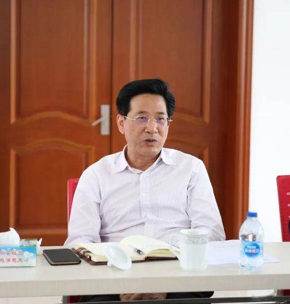 乡村振兴区领导调研新南村乡村振兴示范村建设工作