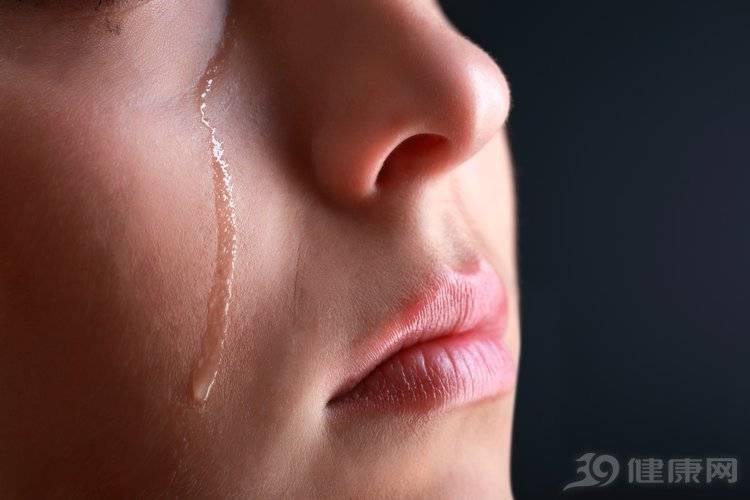 动不动就哭泪失禁是怂还是病医生给出了科学的解释