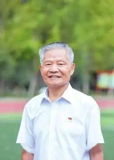 赵新春,女,监利县白螺镇狮子山村村民肖德准,男,松滋市洈水大岩咀供销