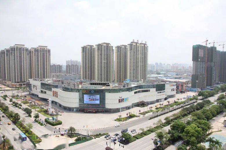 登上神秘的和谐塔顶楼俯视钦州发现另一种美丽