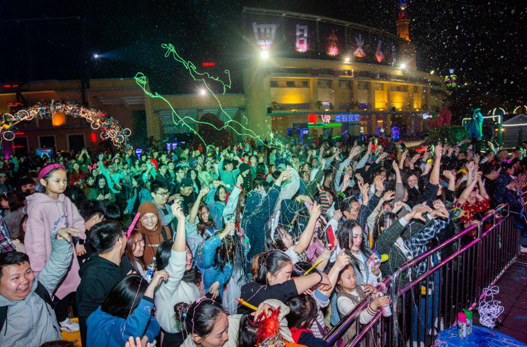 集齐长沙十大夜店的快乐蹦迪狂欢来了