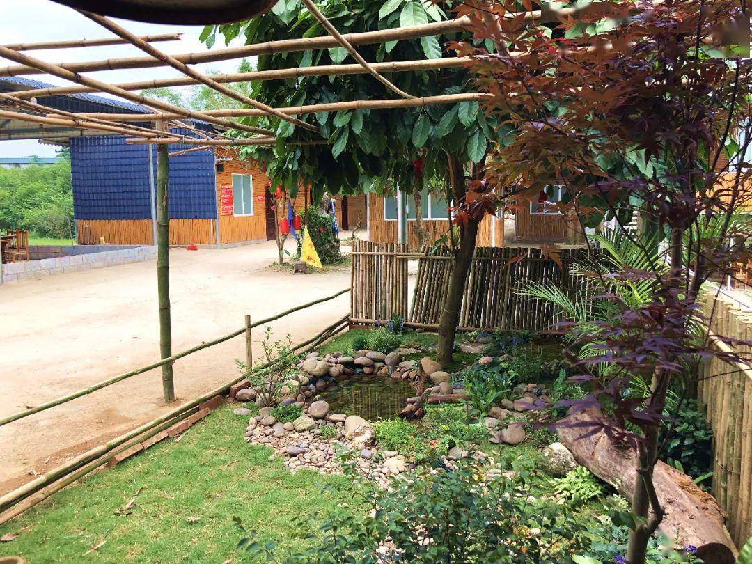 沙江竹园农庄 依小小的沙江而建 路途不是很远 却完美地脱离贵港市区