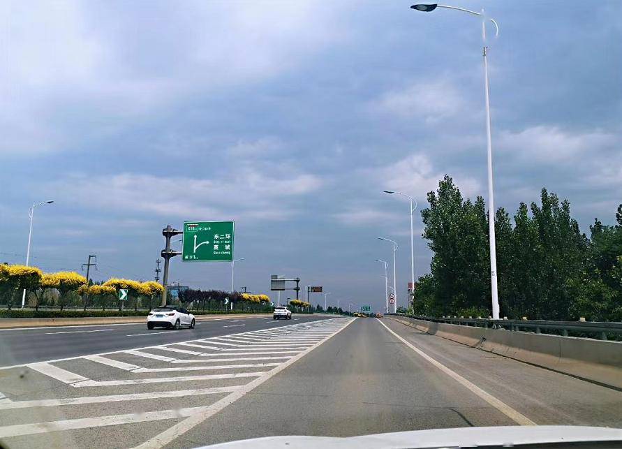 (来自朋友圈 坐标:石家庄东三环)