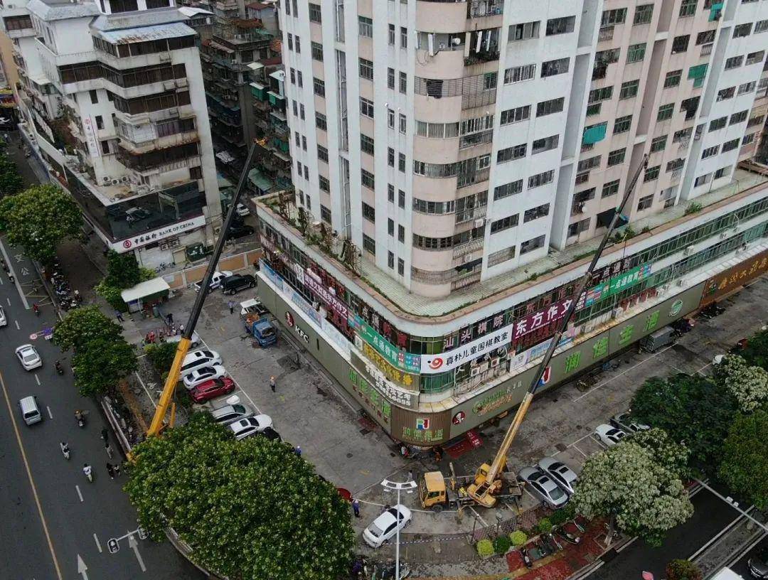 在中山路和龙眼南路交界处的协和大厦,长平路和东厦路交界处的长平