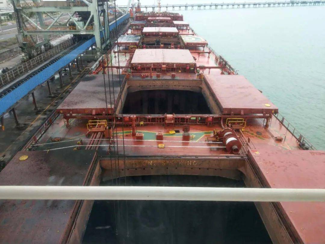 拍卖75704吨散货船旗祥21竞拍公告附船舶照片丨拍船网