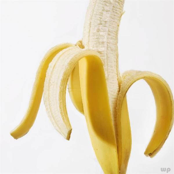香蕉西柚富含维生素c以及大量抗氧化元素与矿物质,可提高身体的排毒