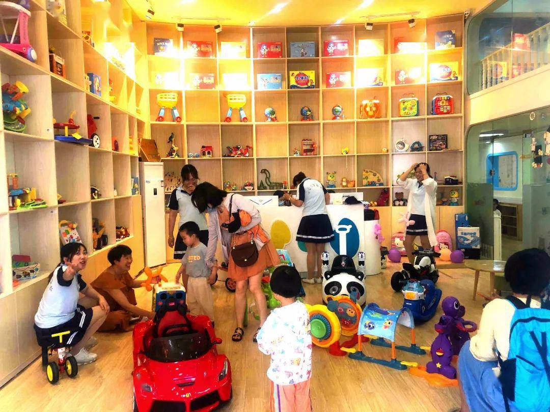 玩具超人南京体验店盛大开业啦!