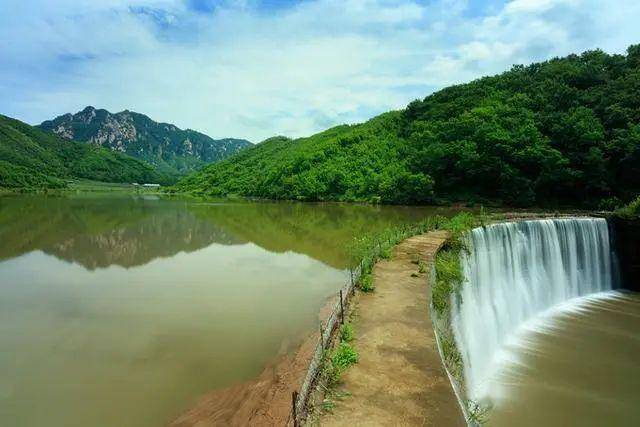 辽宁竟然有这么一个瀑布你看过吗
