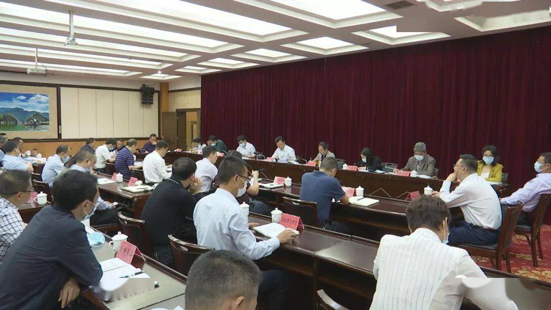 黔江区人大常委会召开法治政府建设调研座谈会
