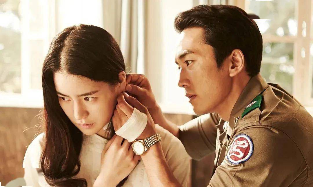 被誉为韩国版色64戒宋承宪首次大尺度出演的一部影片