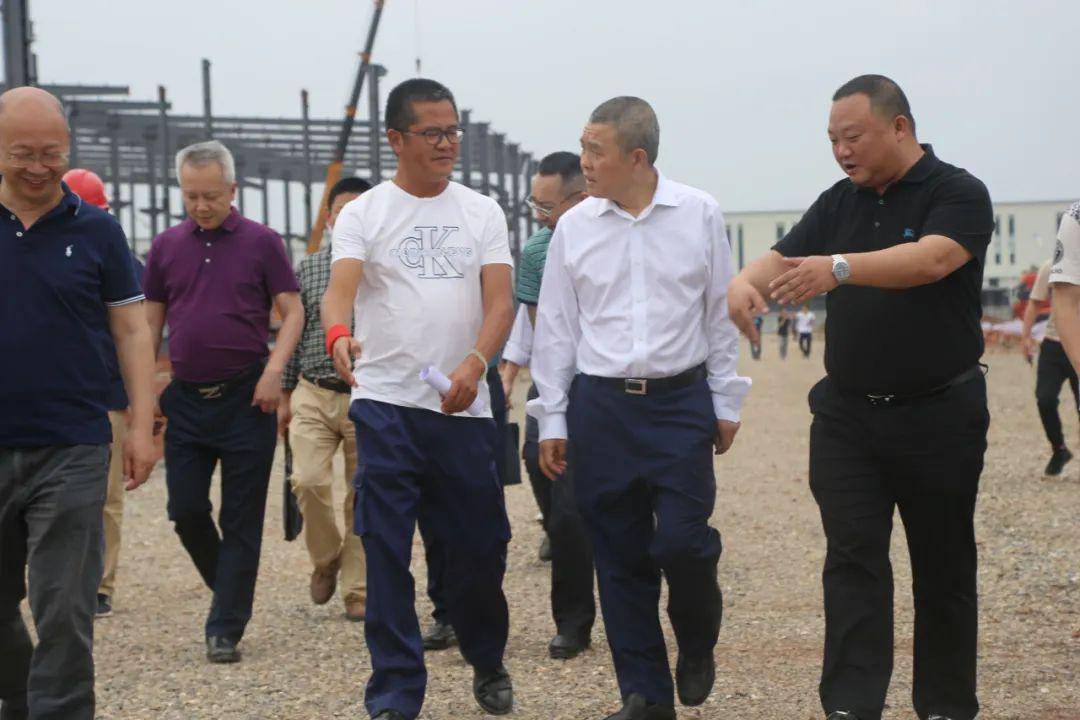 要闻副市长陈伐主持召开成工重工项目推进现场会