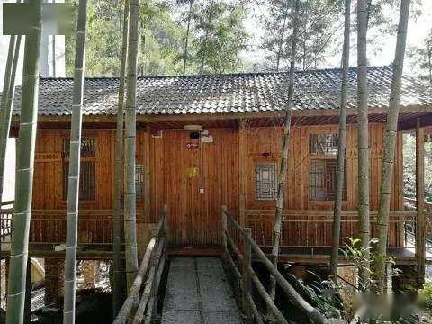 清凉一夏限时抢购桂林猫儿山漓源瀑布山庄139元2大1小家庭套餐炎热的
