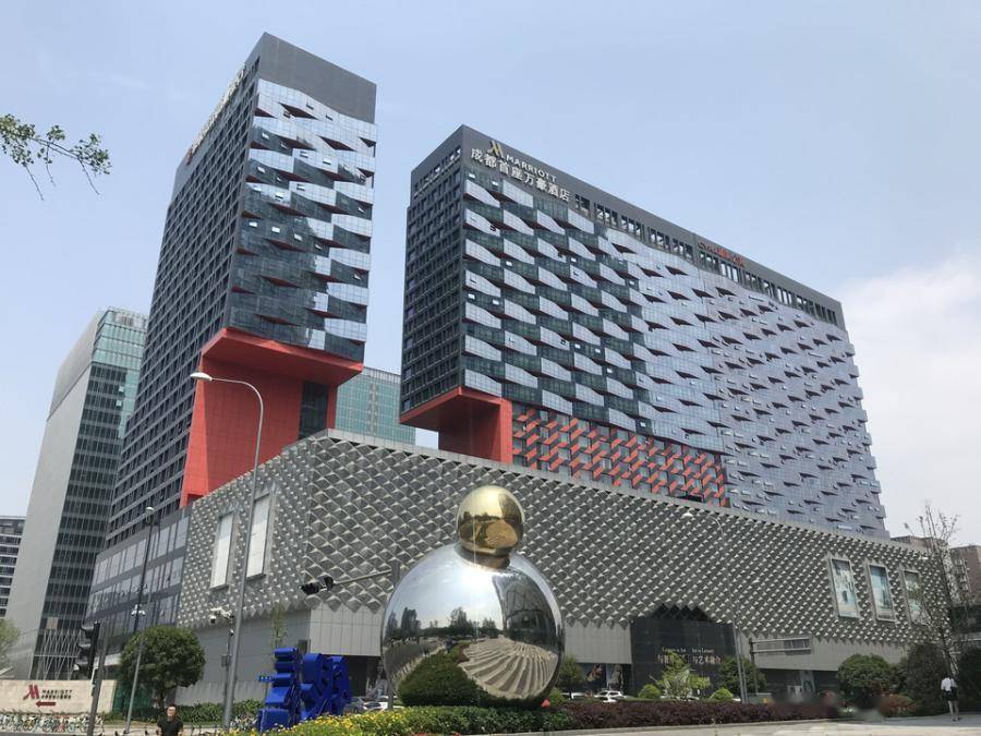 成都美美力诚江湖幽响48套房屋454亿挂出