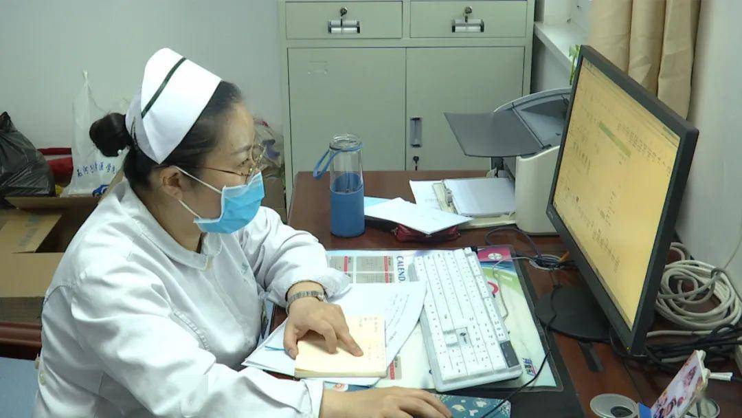 叶丹在逆行路上努力拼搏