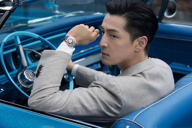 胡歌的胡子 寸头造型,兼并硬汉与成熟男人气质